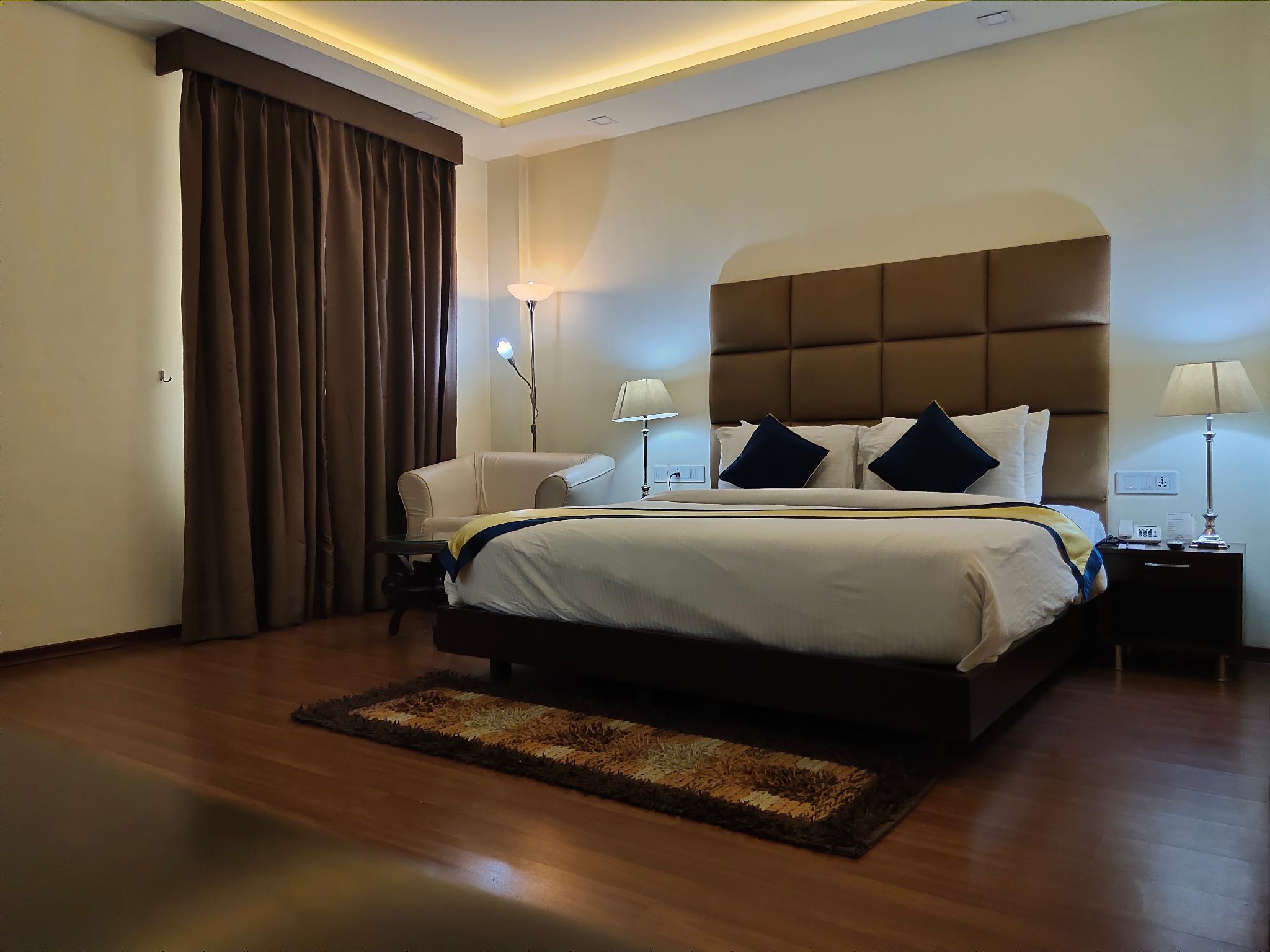 Days Hotel By Wyndham, Jalandhar Eksteriør billede