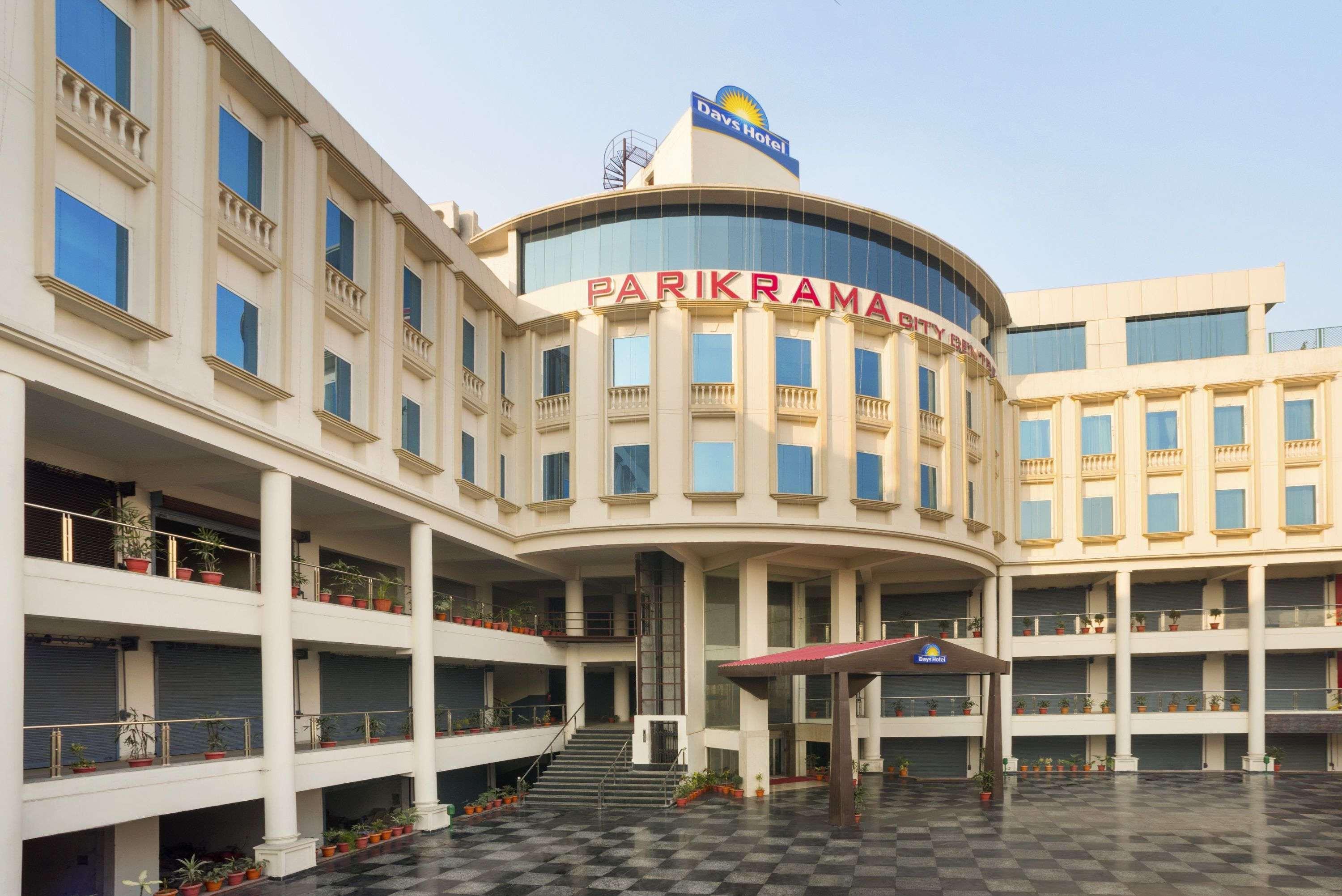 Days Hotel By Wyndham, Jalandhar Eksteriør billede